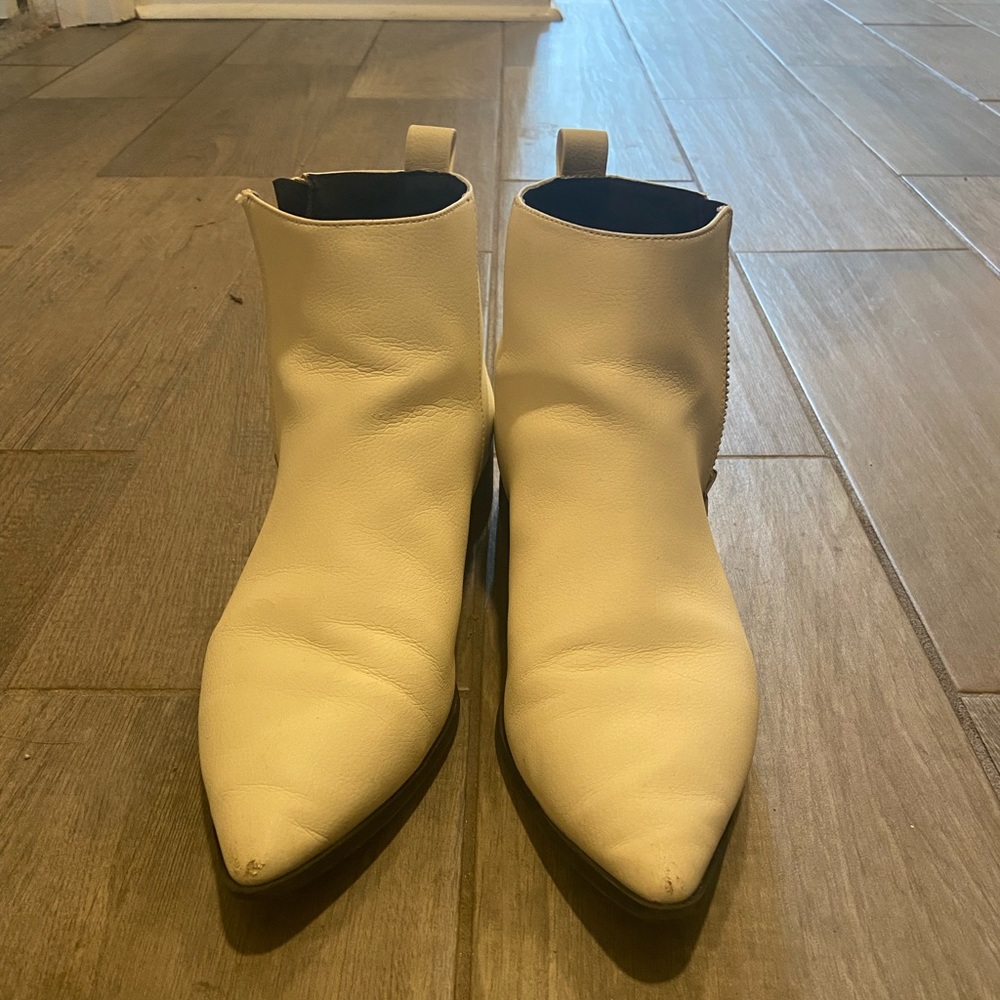 White Ankle Boots-Very Good Condition